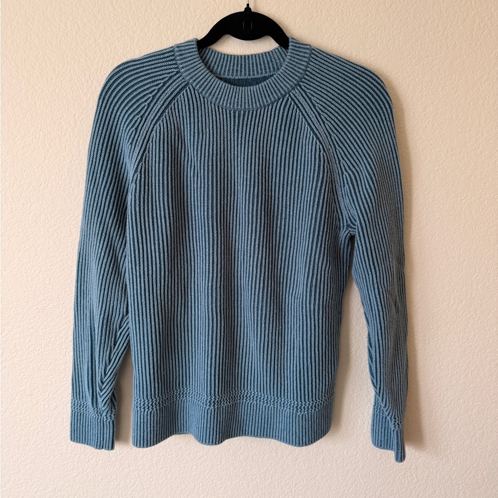 Abercrombie & Fitch Blue Ribbed Crewneck Sweater